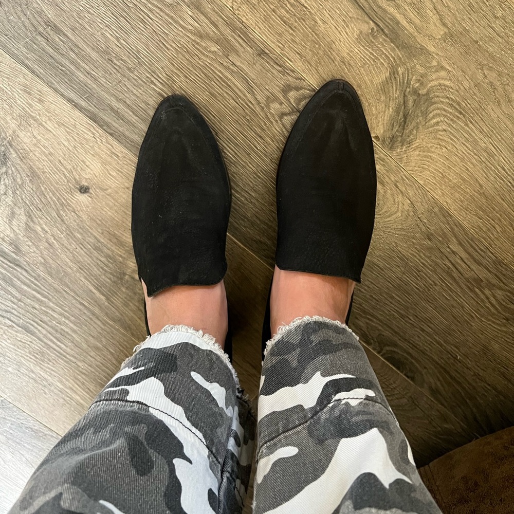 Stylish Black Women’s Shoes